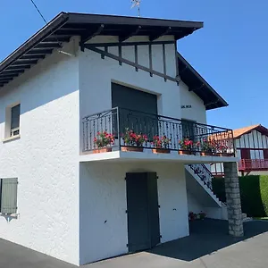 Appartement A Louer Dans Maison, Arcangues